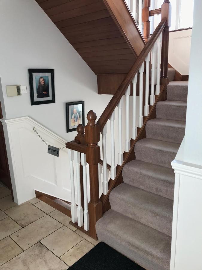 Grove Lodge B&B Монахан Екстериор снимка